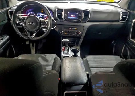 2018 Kia Sportage Lx z USA, uszkodzony, nr VIN KNDPMCAC1J7306212